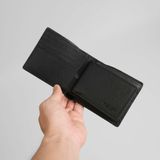 Ví Coach Đen Chữ Nổi Hàng Chính Hãng SP1812315