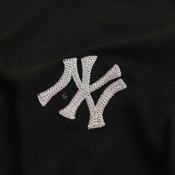 Áo Thun New Era Yankees Đen Thêu Xám Hàng Chính Hãng 16668790