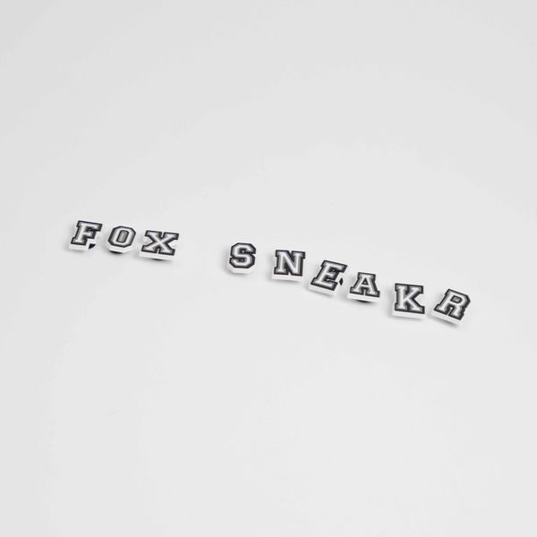 Charm Jibbitz Nhựa Chữ - Sỗ Gắn Dép Sục