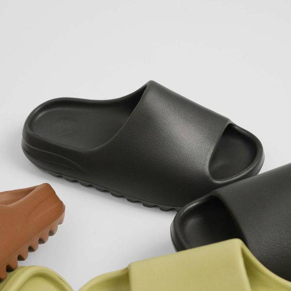 Dép Cao Su YEZZY Slide Nhiều Màu Hàng Dư | Fox Sneaker