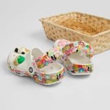 Dép xốp hoạt hình siêu dễ thương – Quai êm, đính charm 3D ngộ nghĩnh, đi nhẹ thoáng chân