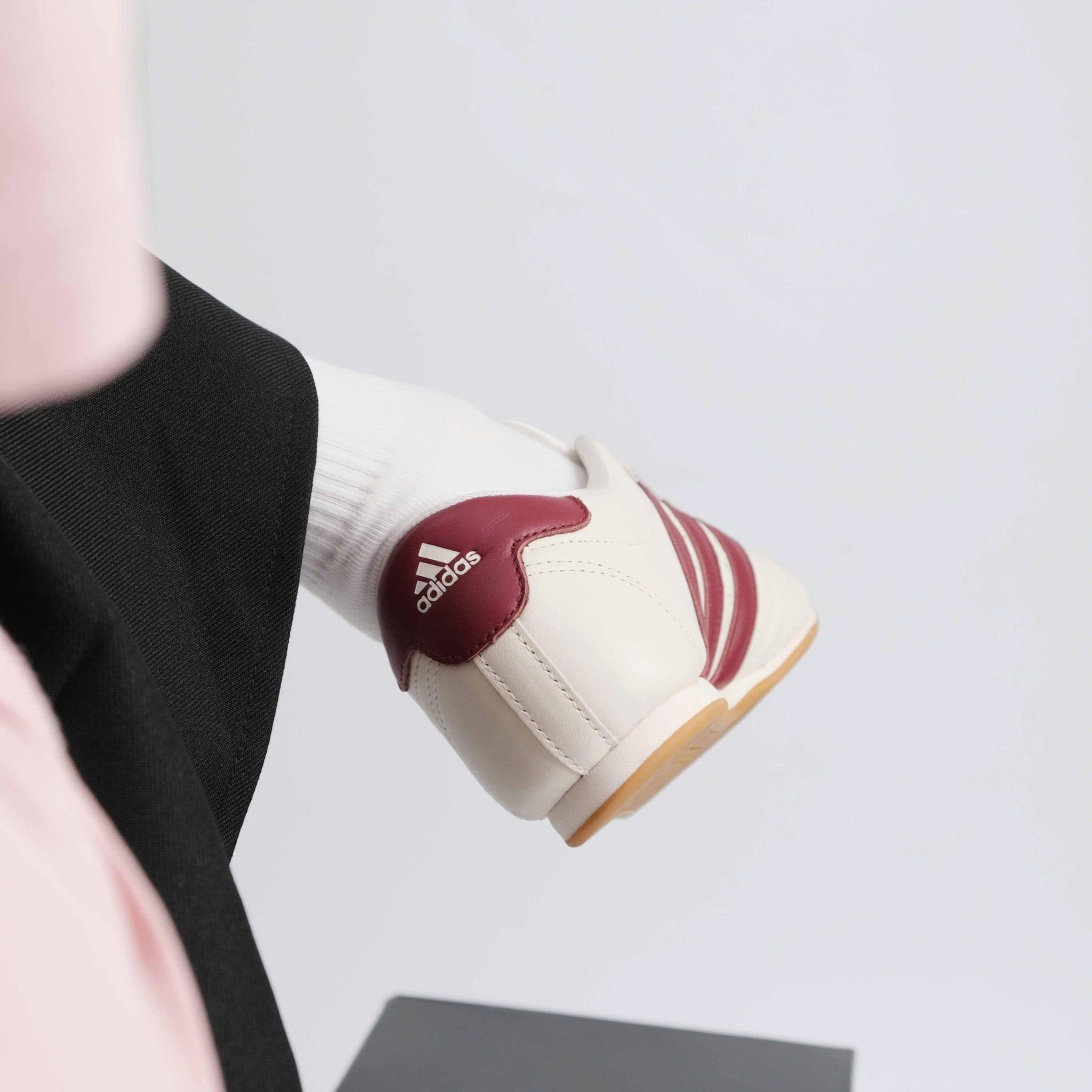  Giày Adidas Taekwondo JS4527 Màu Kem Đỏ 