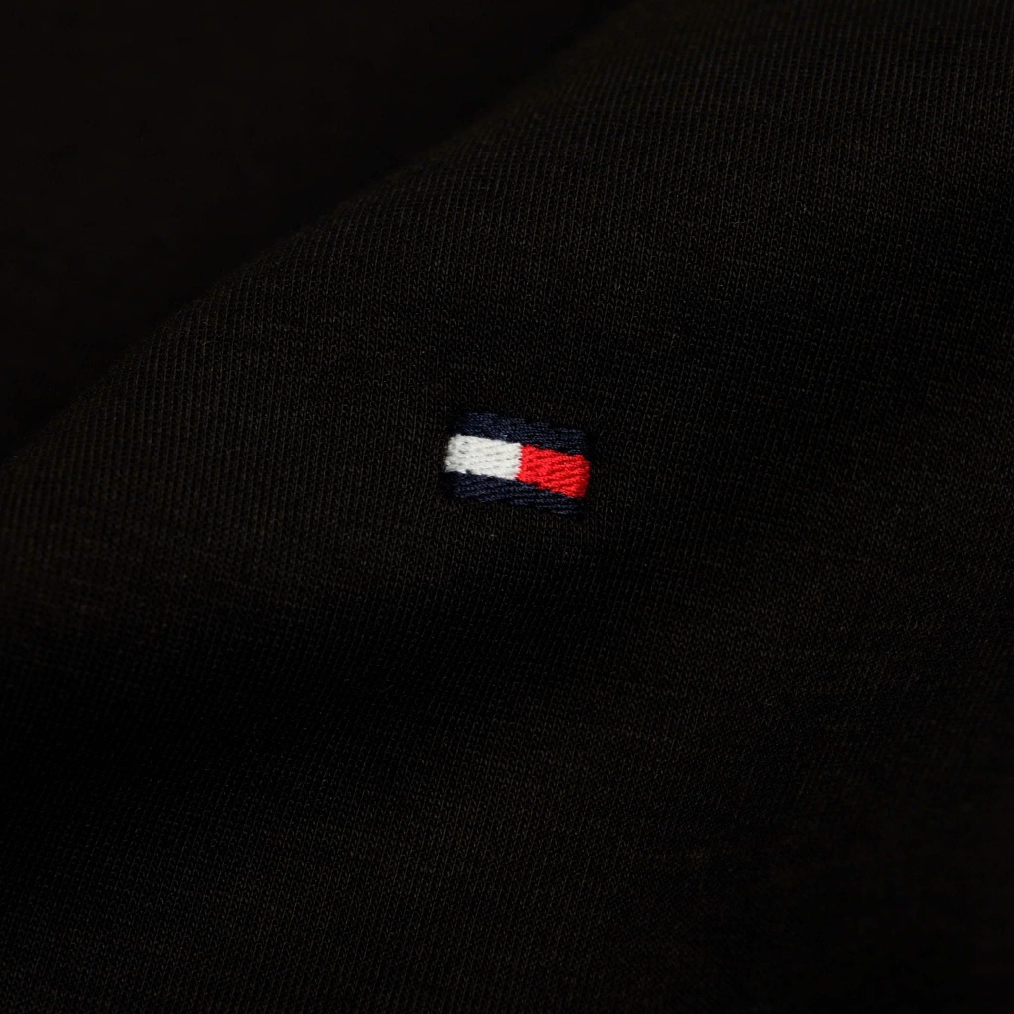  Sweater Tommy Đen Basic Hàng Chính Hãng 