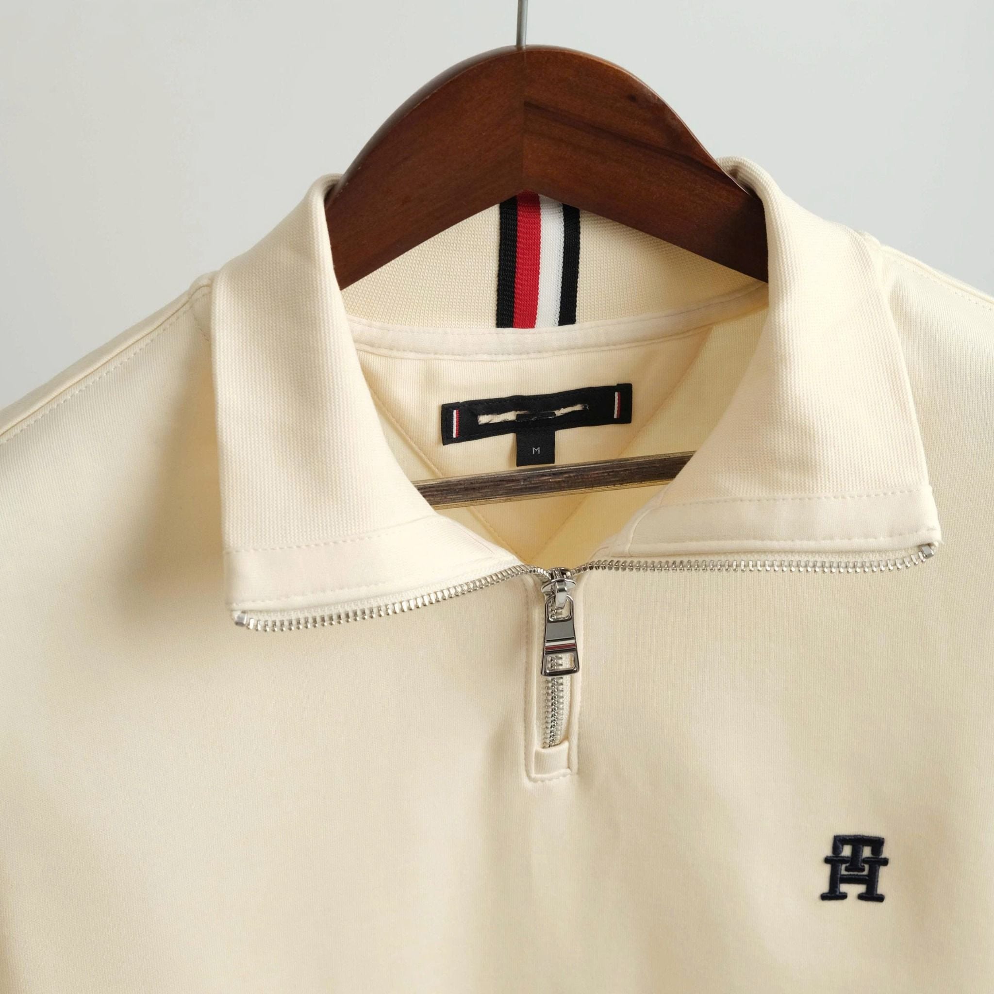  Sweater HALF ZIP Tommy Kem Logo TH Hàng Chính Hãng 