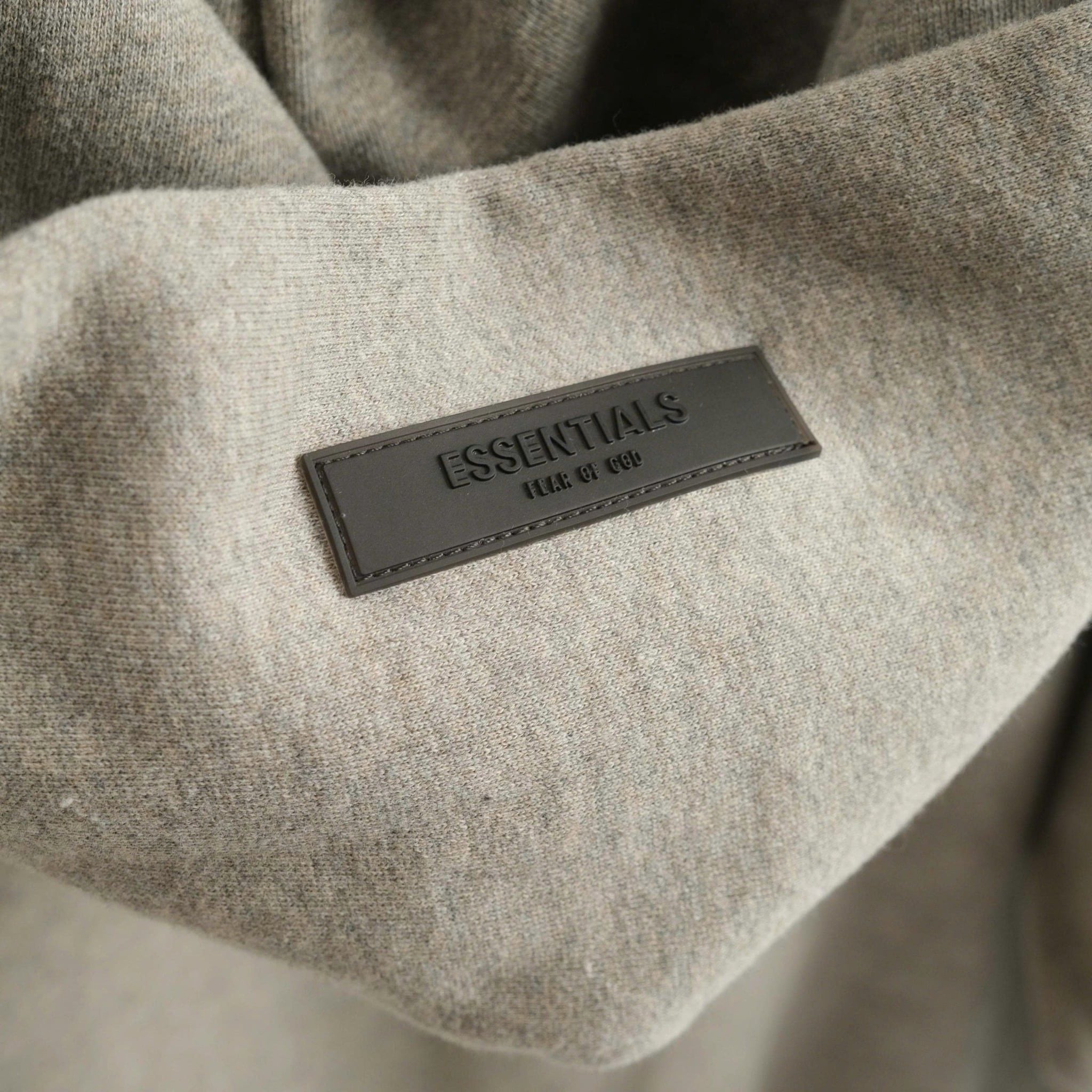  Áo Hoodie Essentials Fear Of God 1977 Dark Oatmeal Hàng Chính Hãng - Fox Sneaker 