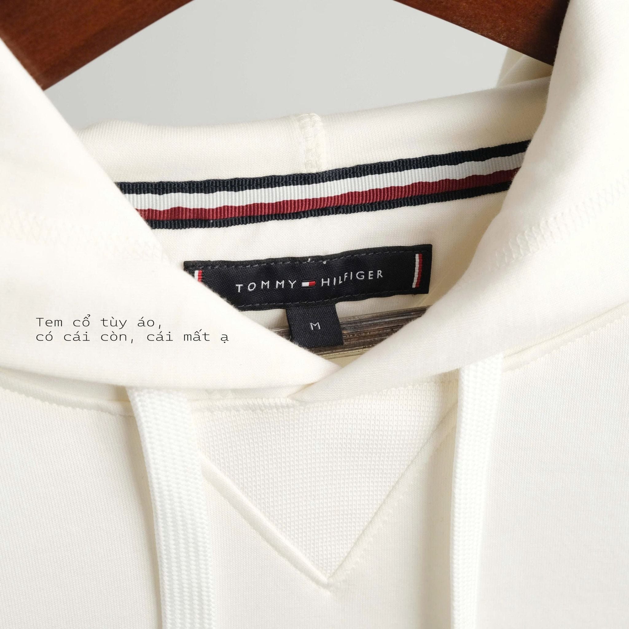  Hoodie Tommy Kem TH Giữa Ngực Hàng Chính Hãng 