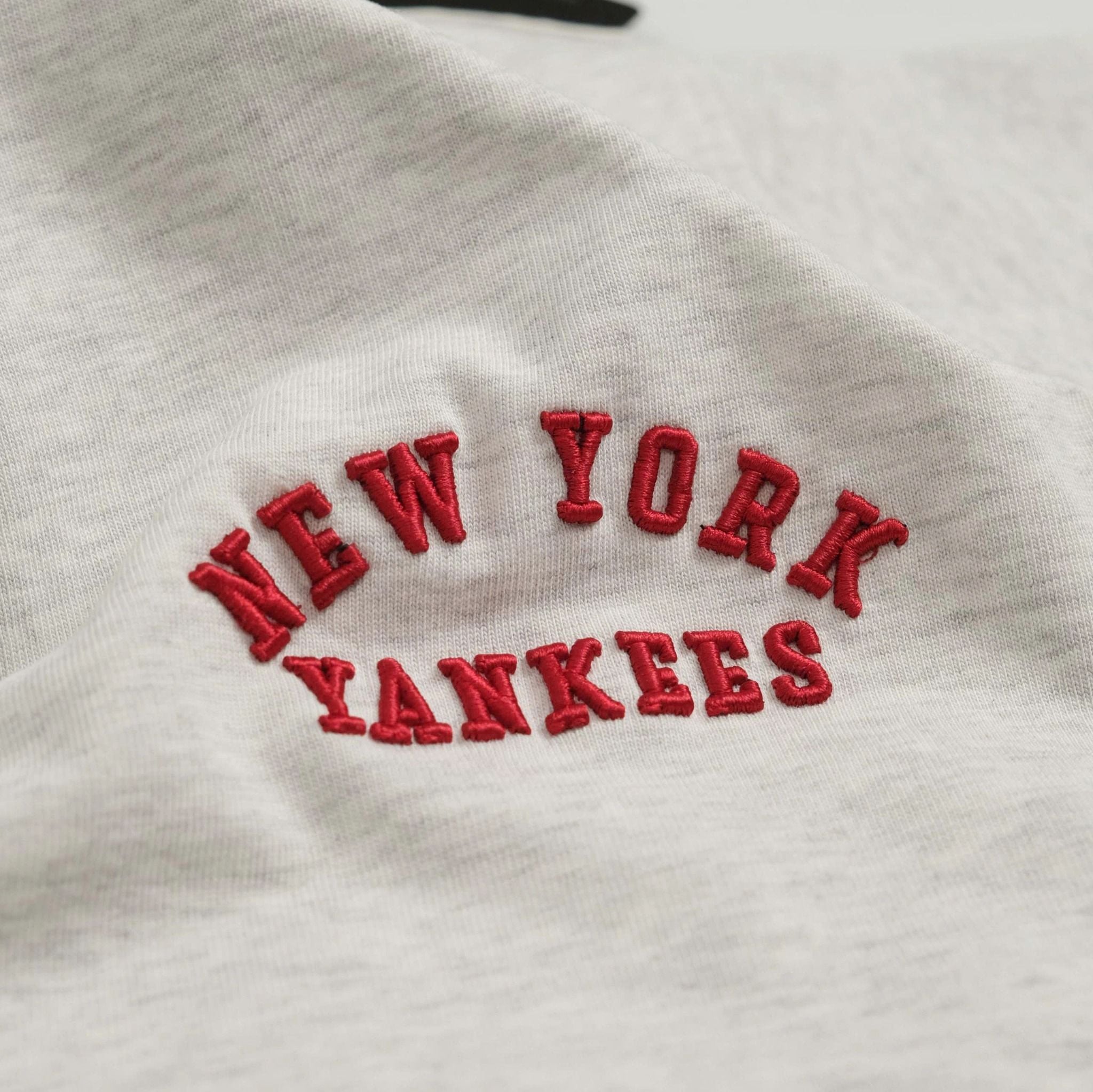  Áo Yankees Xám Thêu Đỏ Hàng Chính Hãng 13545695 