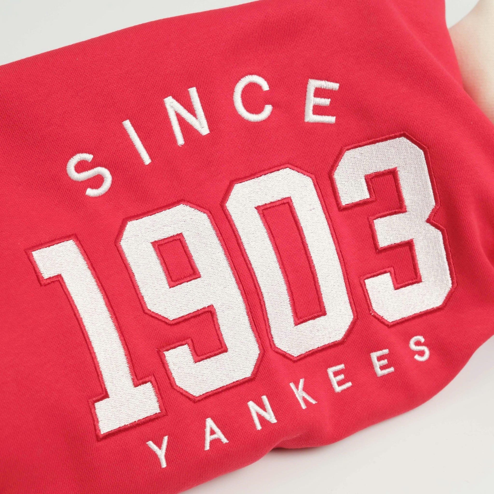  Sweater New Era 1903 Đỏ Cổ Kem Hàng Chính Hãng 