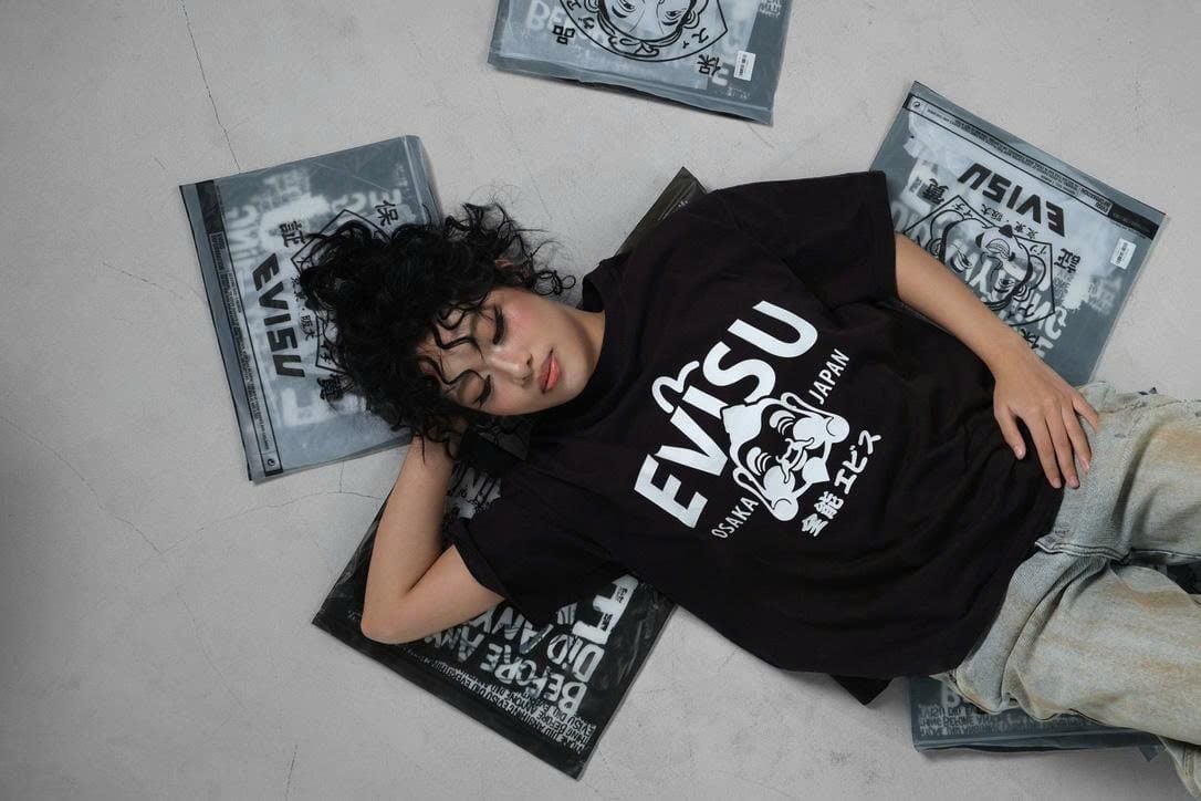  Áo Thun Evisu Đen Logo Trắng Hàng Chính Hãng 