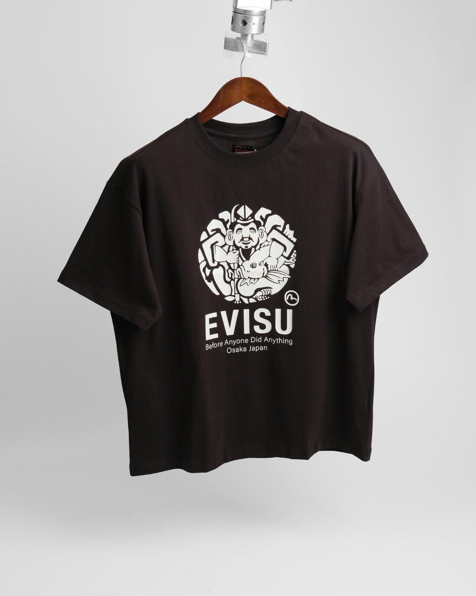  ÁO THUN EVISU ÔNG ĐỊA ĐEN HÀNG CHÍNH HÃNG 