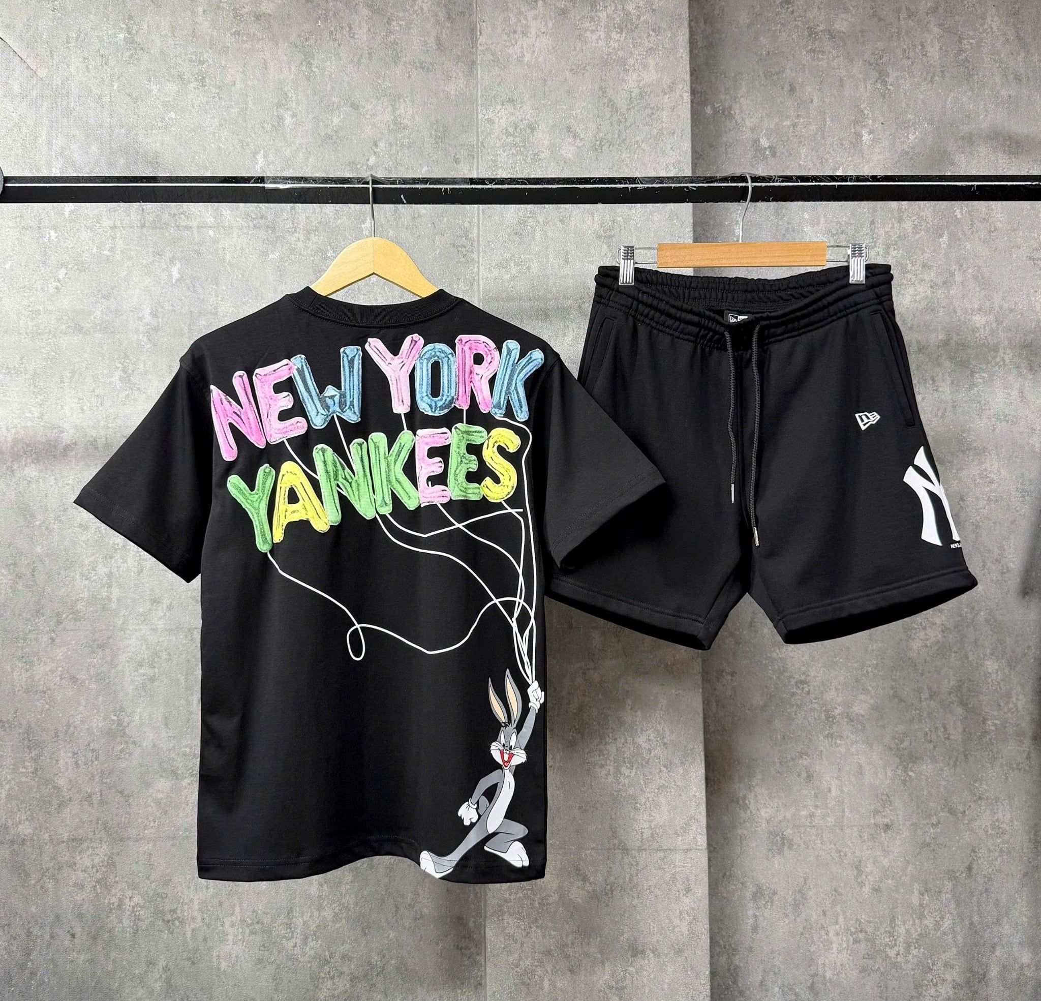 Áo Thun New Era Thỏ Đen Phồng Hàng Chính Hãng Code:16599856 | FoxSneaker 