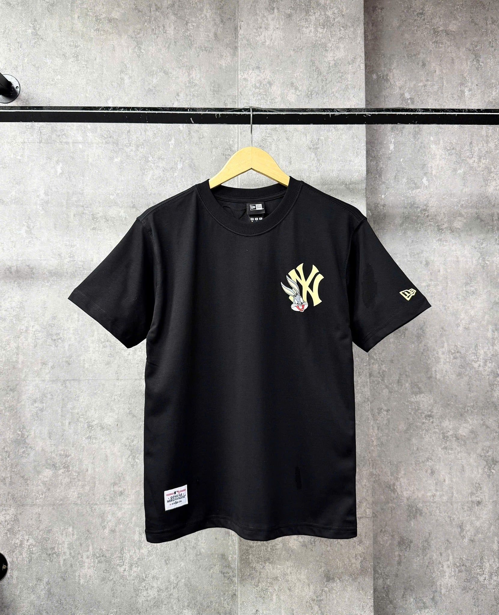  Áo Thun New Era Thỏ Đen Phồng Hàng Chính Hãng Code:16599856 | FoxSneaker 