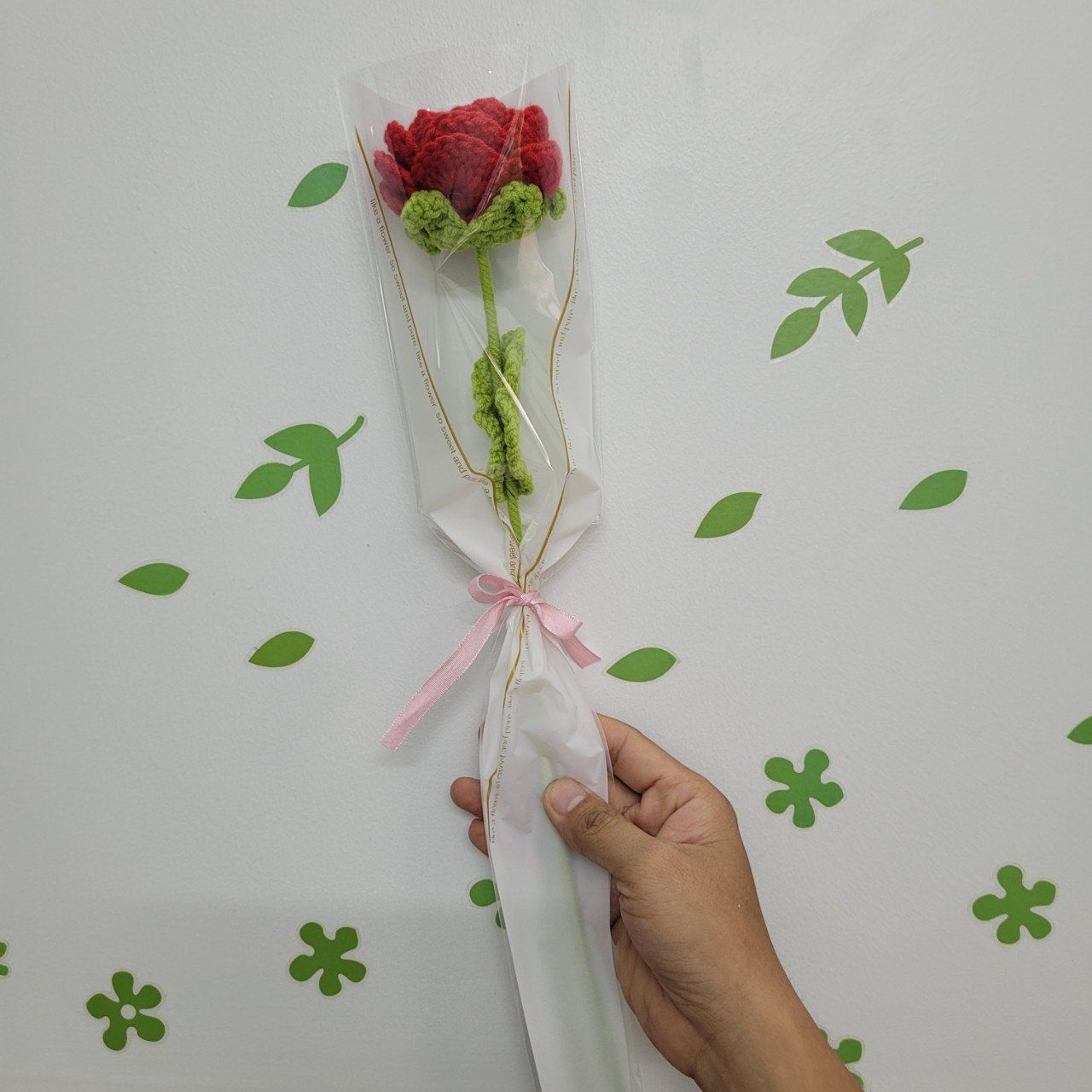  Nhánh hoa hồng bằng len (đỏ) 