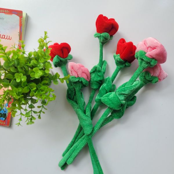  Nhánh hoa hồng vải nhung màu đỏ 