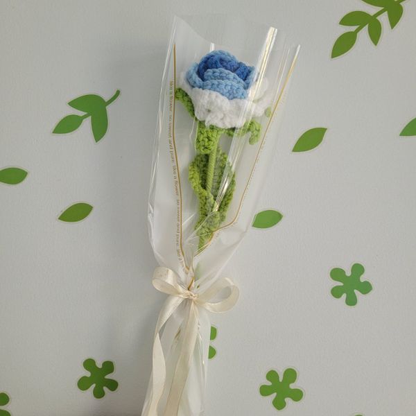  Nhánh hoa hồng bằng len (xanh) 