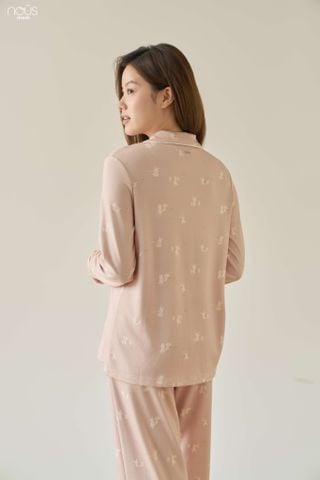  Bộ pyjama mom dài tay màu hồng họa tiết thỏ 
