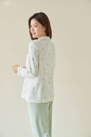  Bộ pyjama dài tay áo họa tiết Peter Pan phối quần xanh 