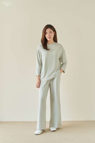  Bộ dài tay mom áo cổ tròn màu xanh lá thêu tinkerbell 