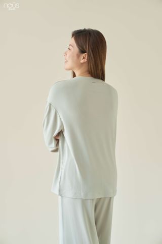  Bộ dài tay mom áo cổ tròn màu xanh lá thêu tinkerbell 