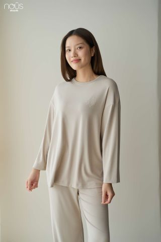  Bộ dài tay chui đầu màu be thêu thỏ 