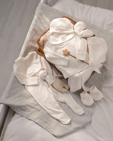  Combo đi sinh 16 món màu trắng NB 