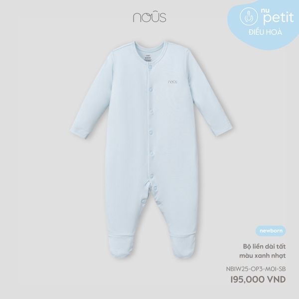  Bộ liền dài tất màu xanh nhạt 