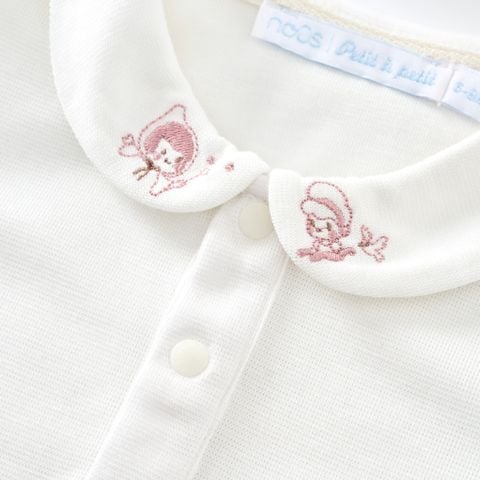  Bộ áo trắng phối yếm hồng 