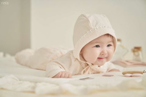  Set quà tặng 5 món màu hồng phối trắng 0M 
