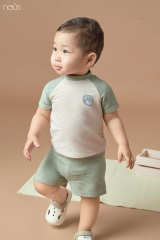  Bộ cộc tay màu be phối xanh thêu họa tiết 
