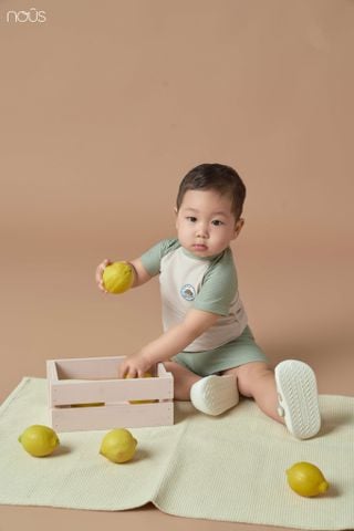  Bộ cộc tay màu be phối xanh thêu họa tiết 