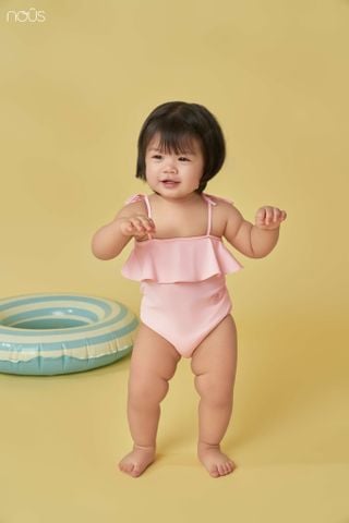 Bộ bơi liền hai dây màu hồng thêu patch 