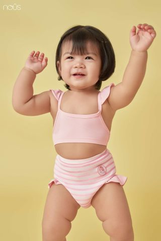  Bộ bơi hai dây màu hồng phối sọc thêu patch 