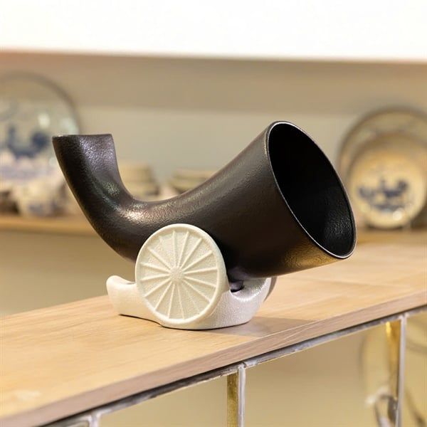  Noir - Décor Horn Speaker - Loa gốm màu đen không vệt + đế 