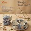 Bộ bình trà 1L Thôn Quê Thanh Bình 1 và nến - Có hộp (mẫu ngẫu nhiên)
