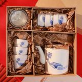  Bộ bình trà 1L Duyên Dáng Việt Nam 1 và nến - Có hộp (mẫu ngẫu nhiên) 