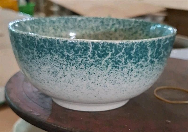  Cream - Round Bowl 16cm - Tô tròn 16cm màu kem phun xanh 