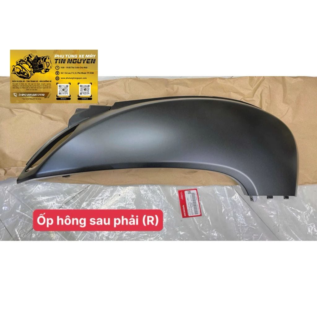 Ốp hông, ốp bụng sau xe Scoopy màu đen nhám đời 2012 - 2016