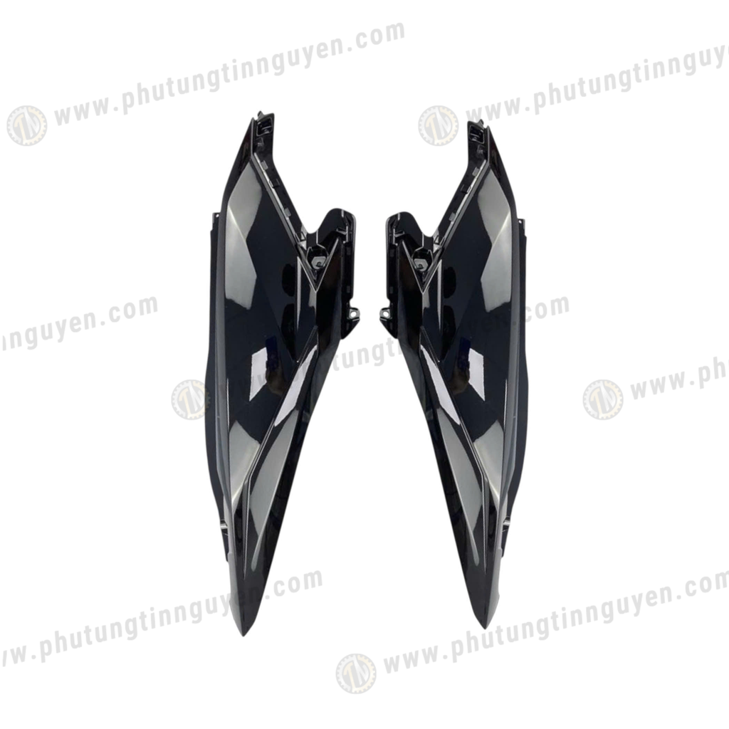 Ốp sườn, bụng sau Vario Click 2015 - 2017 màu đen bóng