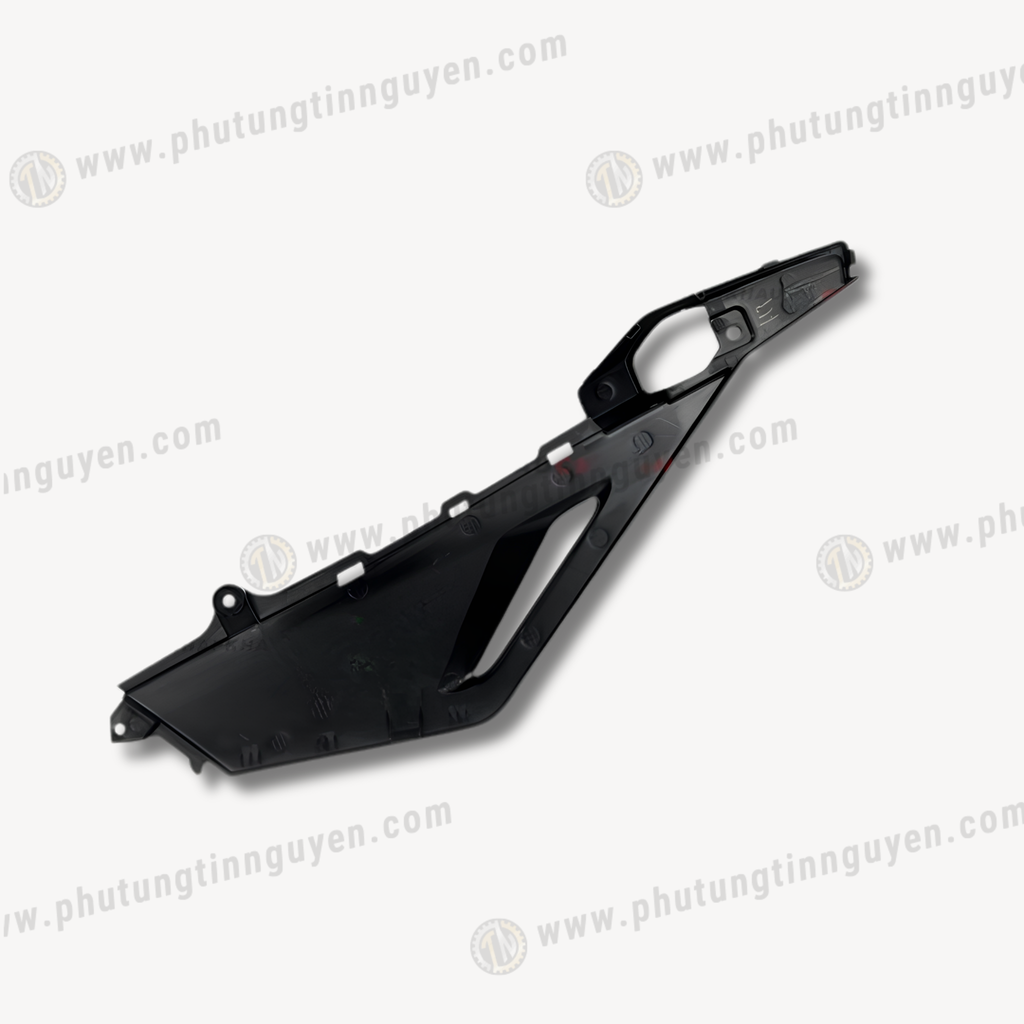 Ốp gác chân sau Phải Lead 125 4 val 2022 2023 2024 2025, Lườn sàn gầm Lead 4 val 83511K2TV00ZA
