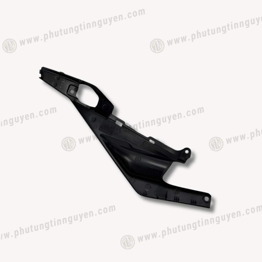 Ốp gác chân sau Phải Lead 125 4 val 2022 2023 2024 2025, Lườn sàn gầm Lead 4 val 83511K2TV00ZA