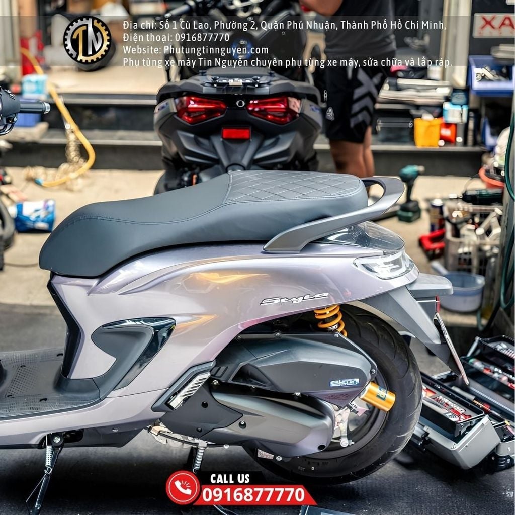 Phuộc sau Ohlins Honda Stylo HO536