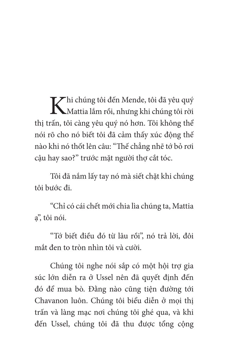 Combo 4 Quyển: Không Gia Đình - Tác Phẩm Kinh Điển Hấp Dẫn Mọi Thế Hệ (Hồi Ức Về Một Tuổi Thơ Không Cha Mẹ + Những Ngày Lưu Lạc + Cuộc Sống Mưu Sinh + Màu Sắc Của Hy Vọng) - Hector Malot