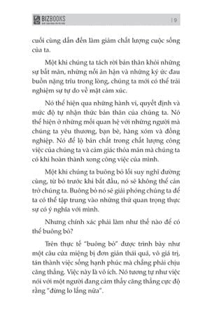 Combo 3 Quyển: Chân Kinh Cho Phụ Nữ Hạnh Phúc Nhất Định Chị Em Phải Đọc (Nghệ Thuật Buông Bỏ +  Phụ Nữ Thông Minh - 7 Bài Học Lựa Chọn Hạnh Phúc + Cô Gái À, Yếu Đuối Cho Ai Xem) - Nhiều Tác Giả