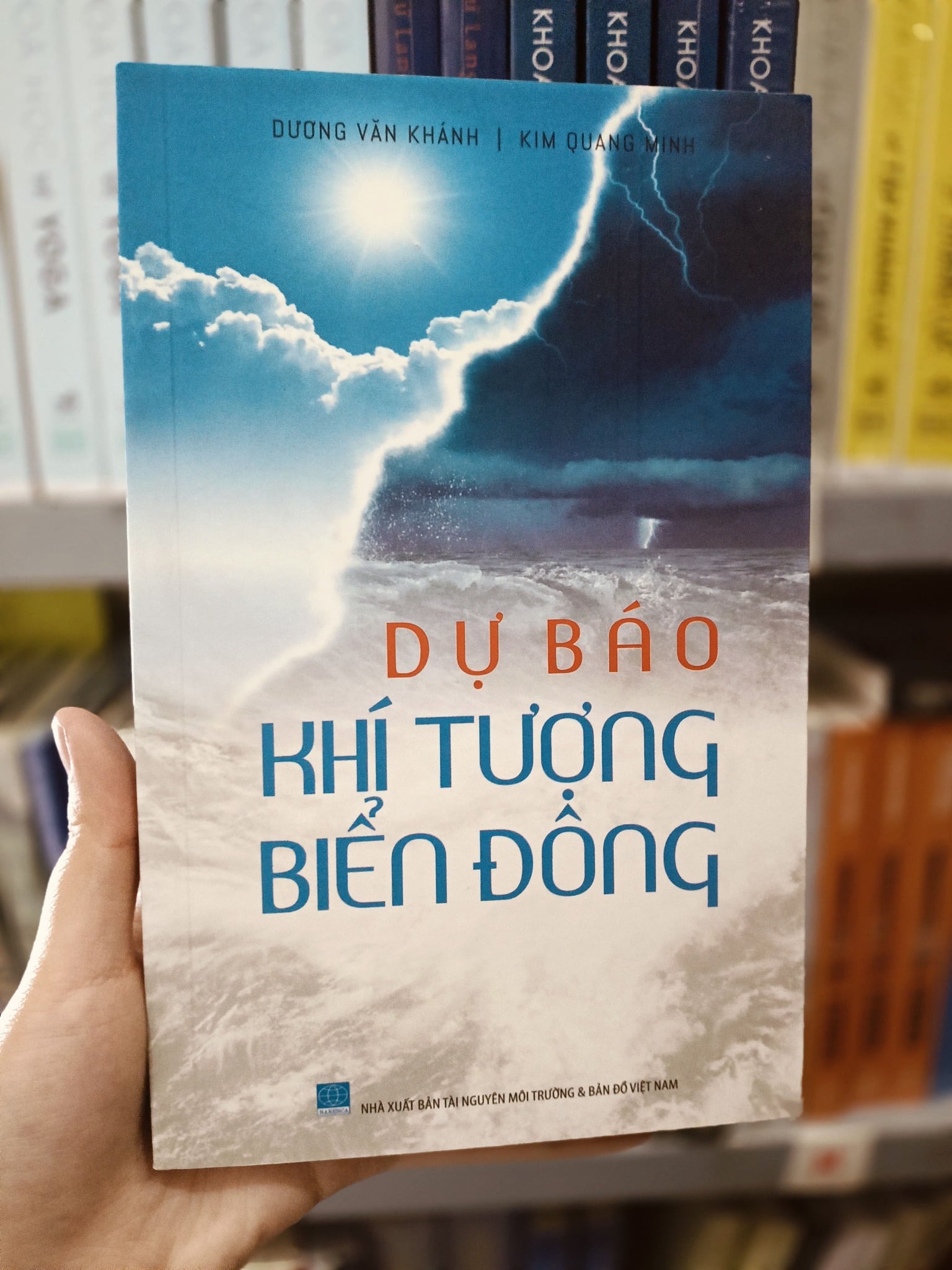Dự Báo Khí Tượng Biển Đông - Văn hóa