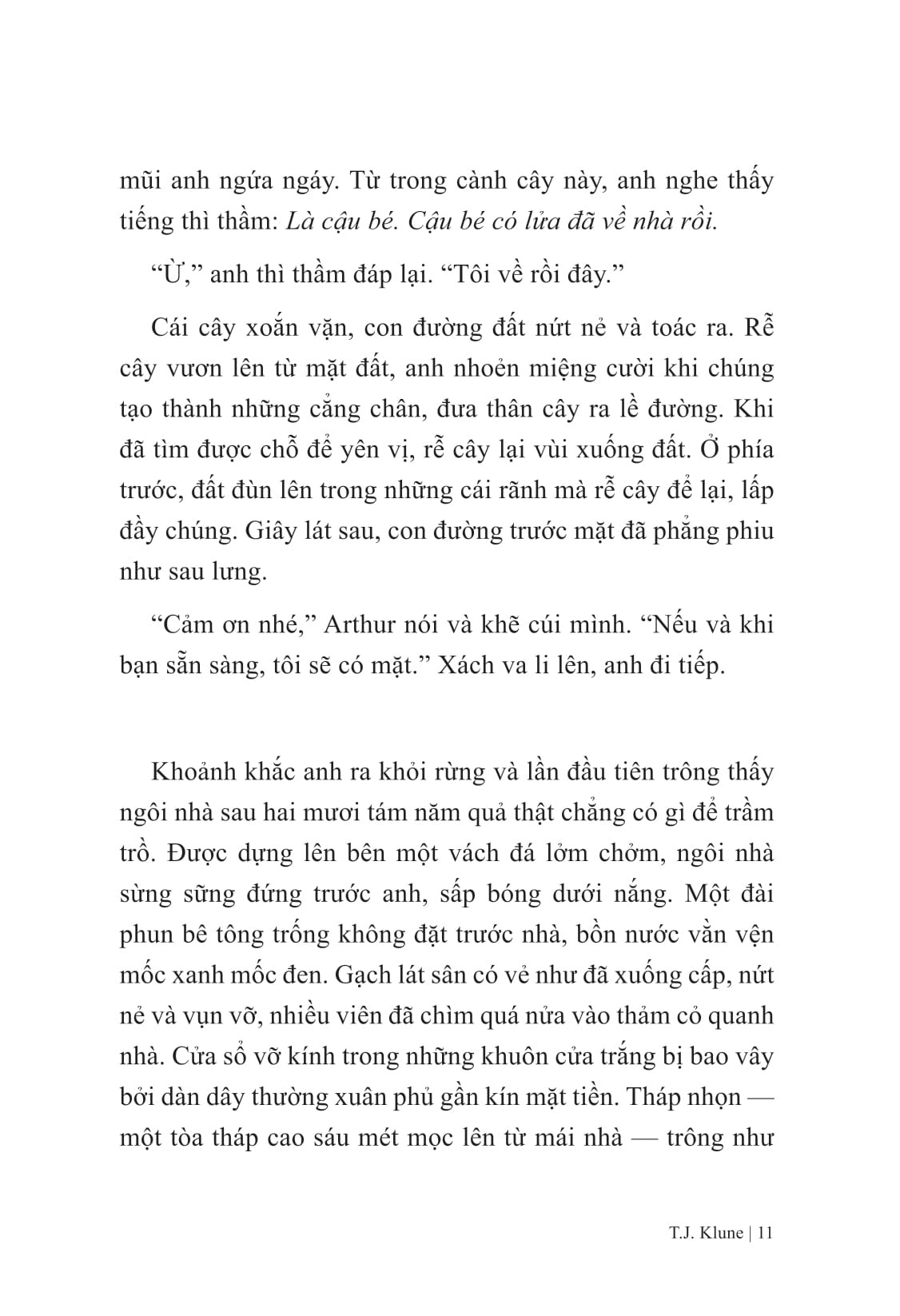 Đâu Đó Ngoài Khơi Xa - 
TJ Klune