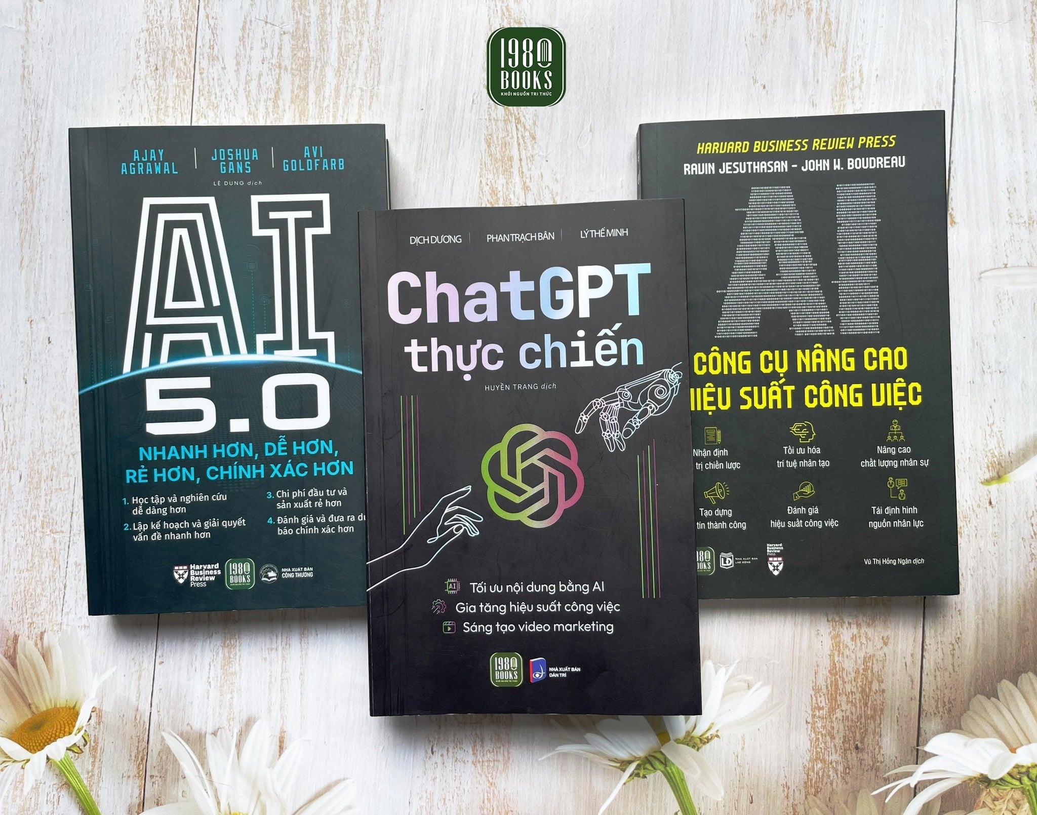 Combo 3 Quyển Kỹ Năng Sử Dụng AI ( AI. 5.0 + Chat GPT Thực Chiến + Kỹ Thuật Đặt Câu Lệnh Cho Chat GPT ) - Nhiều Tác Giả