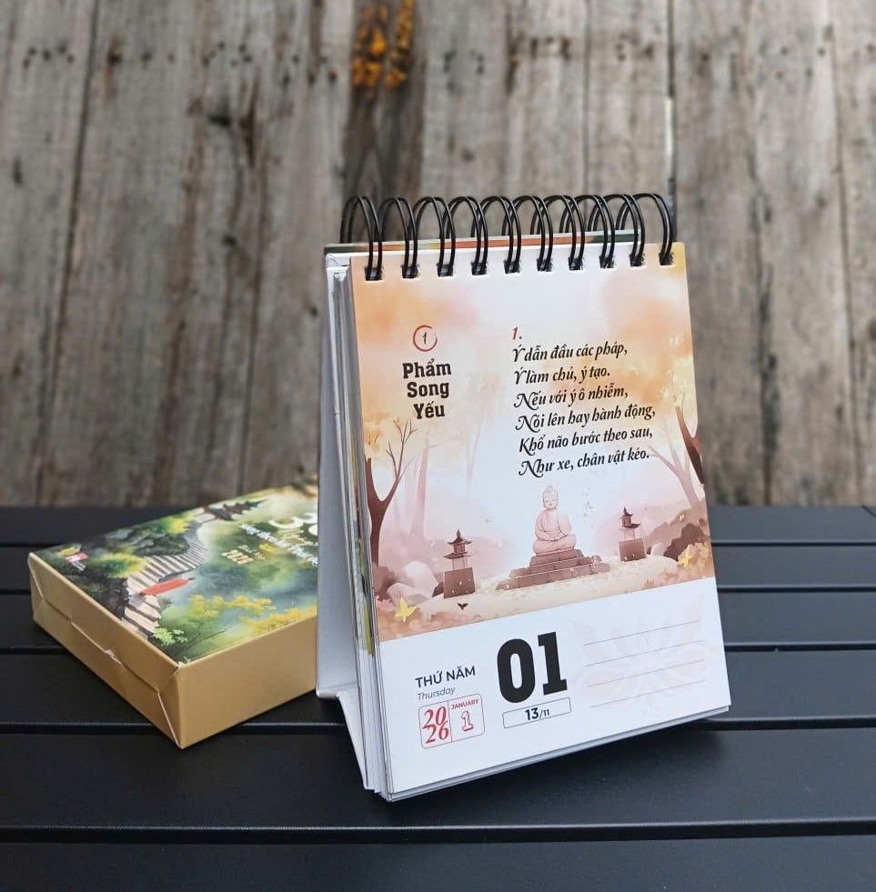 Lịch Bàn 2026 - Kinh Pháp Cú (365 Ngày)