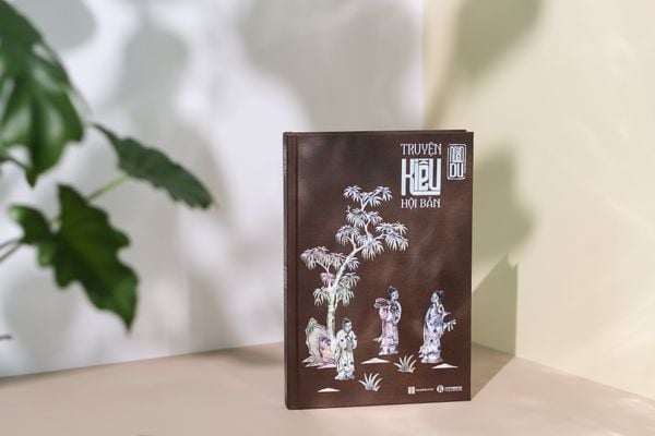 Truyện Kiều Hội Bản (Ấn Bản Khảm Trai) - Bản Nôm Của Hoàng Gia Triều Nguyễn - Nguyễn Du