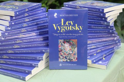  Lev Vygotsky Tương Tác Xã Hội - Văn Hóa Trong Giáo Dục - René Van Der Veer 