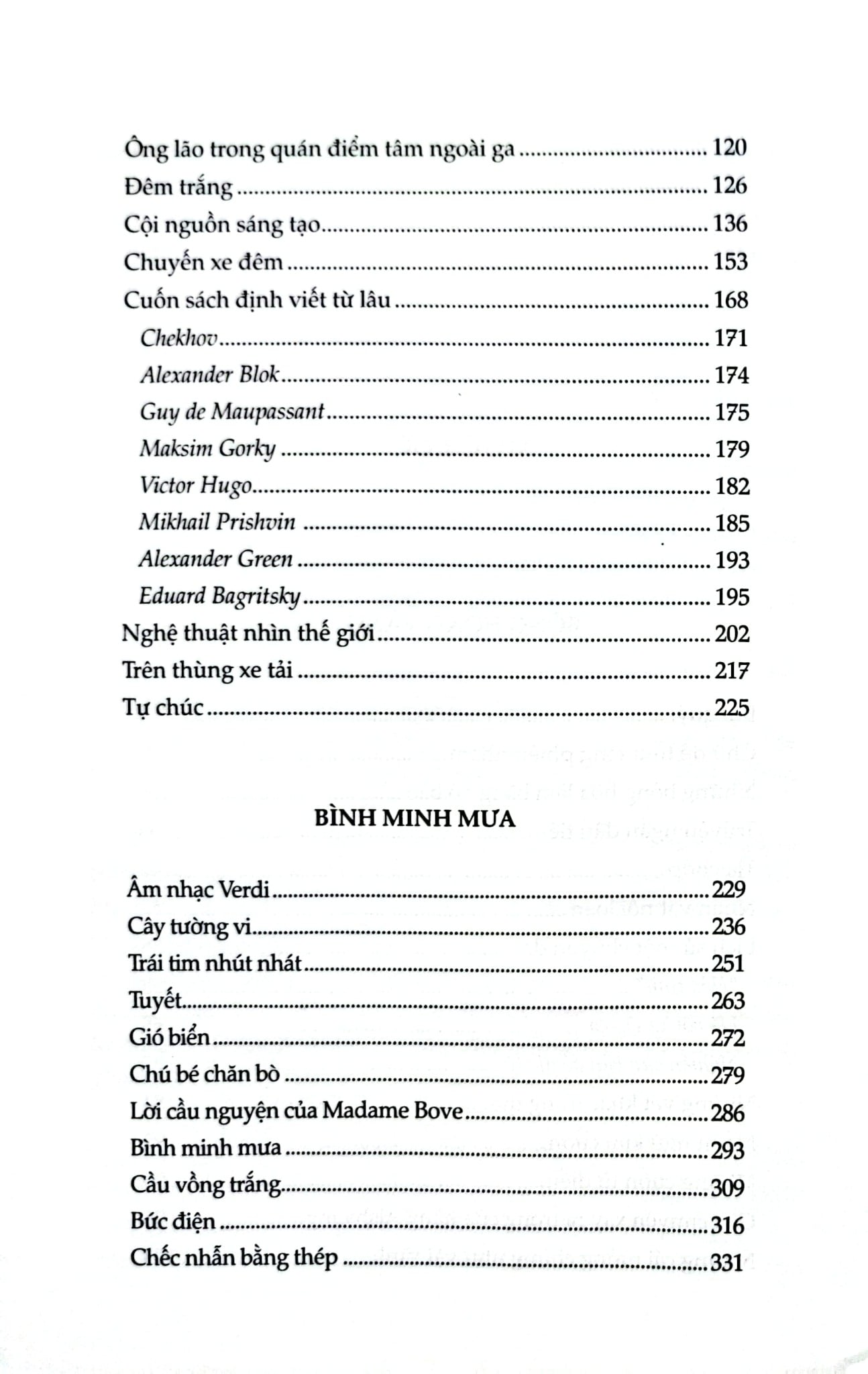 Bông Hồng Vàng Và Bình Minh Mưa - K.G.Paustovsky